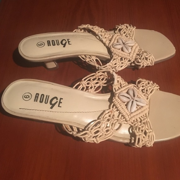 CUTE SANDALS - Picture 2 of 4